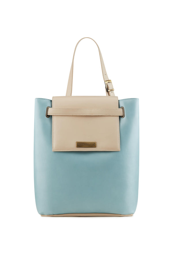 Women-shoulder-bag-in-soft-blue-leather